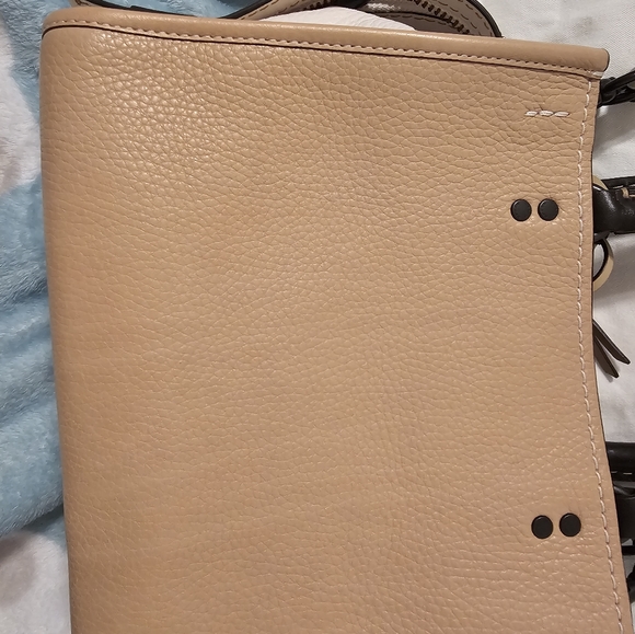 Coach Rogue 25 Beechwood - Picture 11 of 16